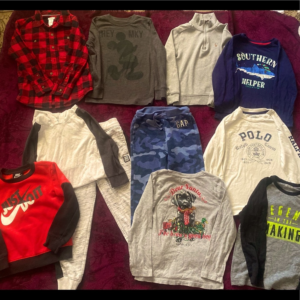 Boys name brand bundle, all gently used condition, Smoke free, pet free home. ❤️